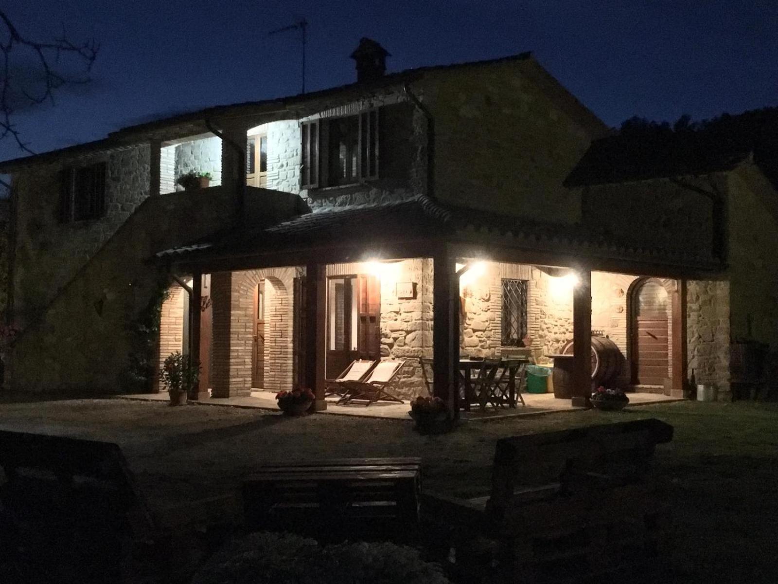 Valfabbrica Agriturismo Casa Del Nonno מראה חיצוני תמונה