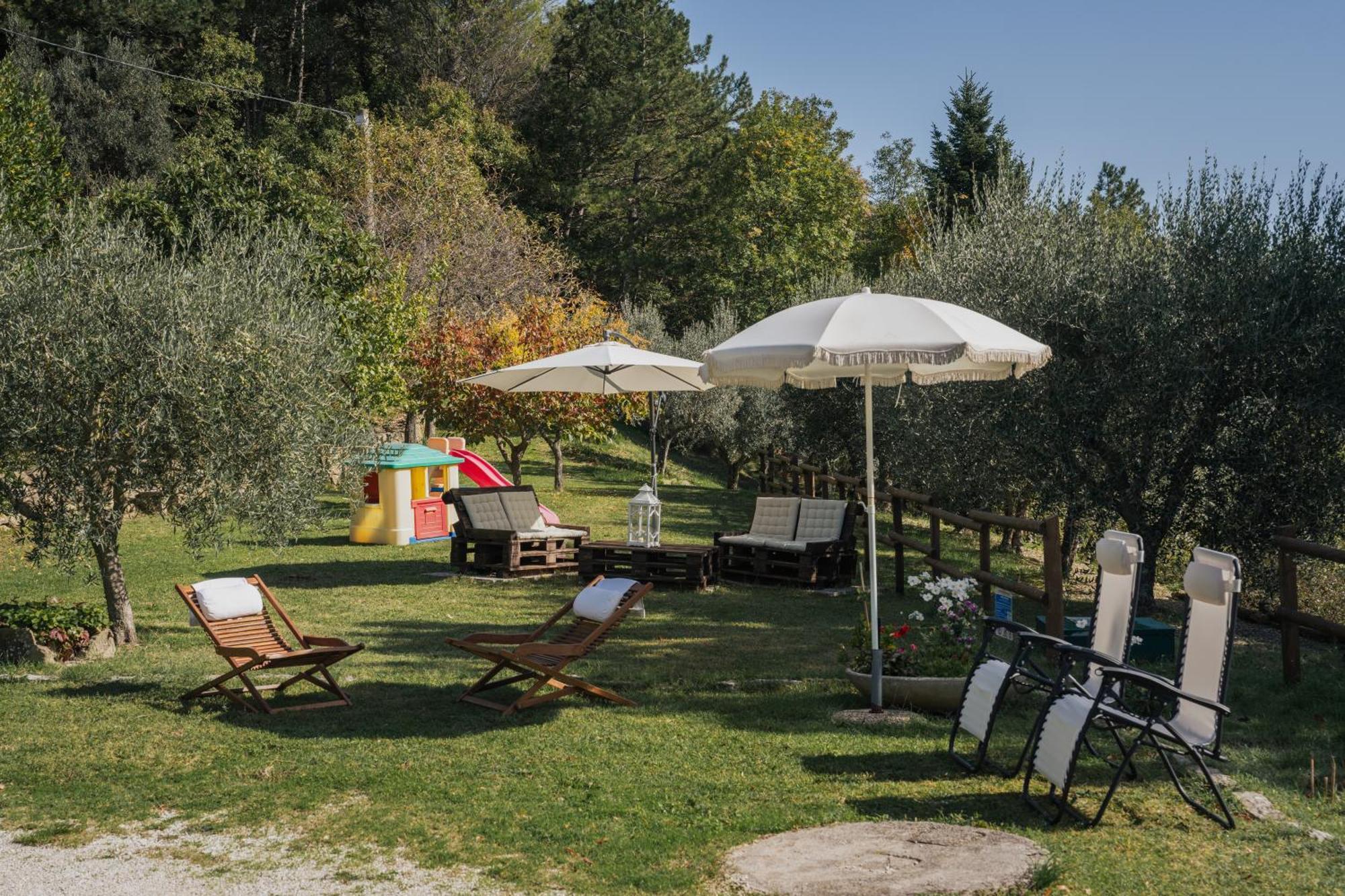 Valfabbrica Agriturismo Casa Del Nonno מראה חיצוני תמונה